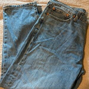 Levi's men’s 521 jeans. W38 L30. Very good vintage condition.  Light wash